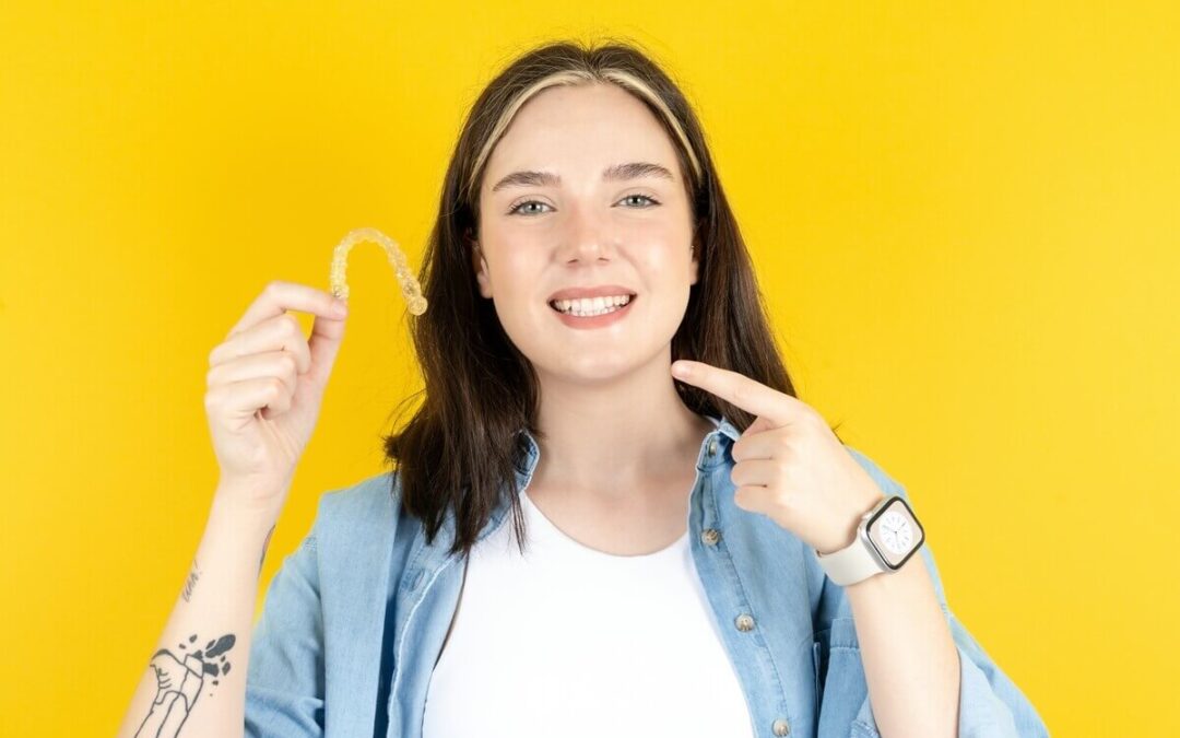 Can You Eat with Invisalign? Maintain Good Oral Hygiene