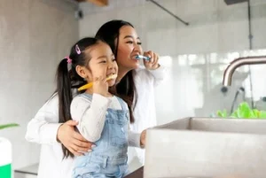 Best Toothpaste for Bad Breath brush